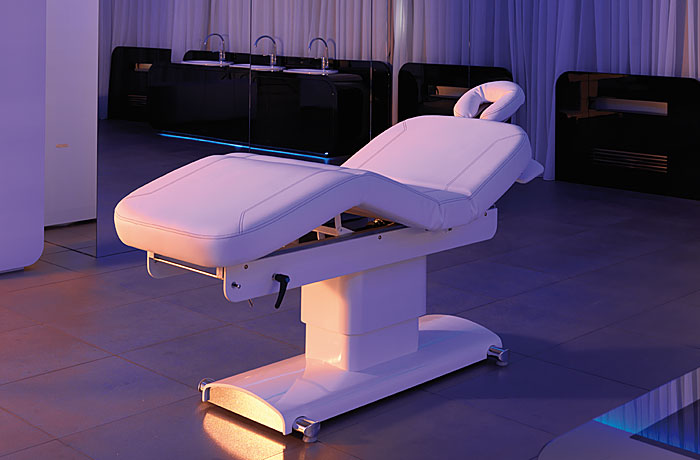 Centrun classic massage table