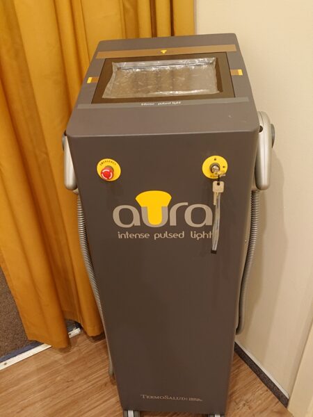 Naudotas Aura IPL fototerapijos aparatas